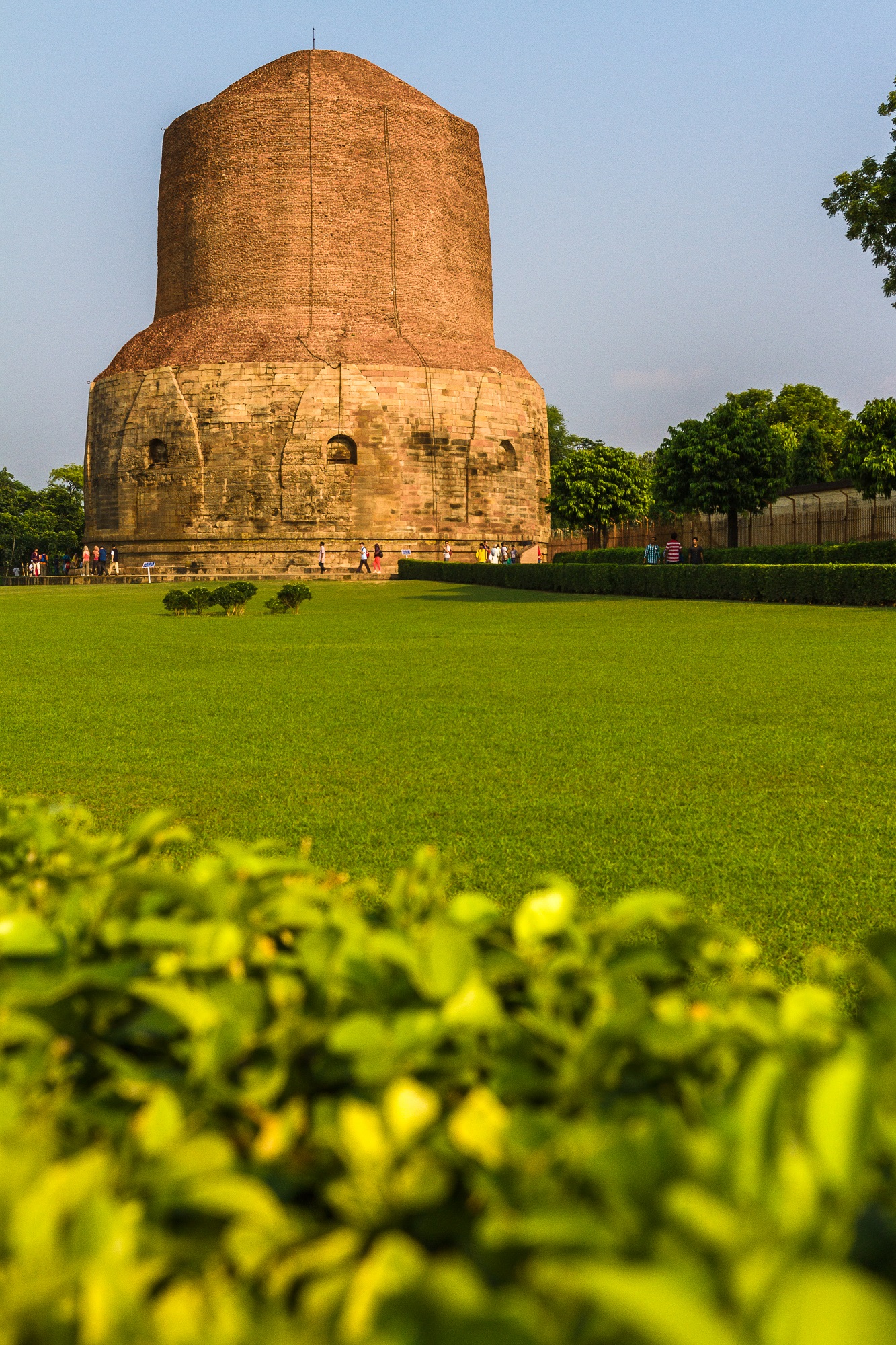 <a href="#sarnath" style="color:#FFF;">Vườn lộc uyển</a>